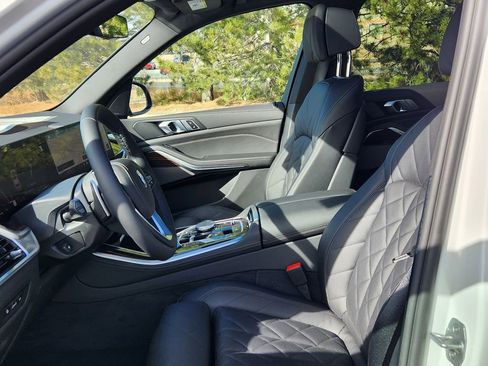 New 2026 BMW X5 xDrive50e AWD/4WD image 9