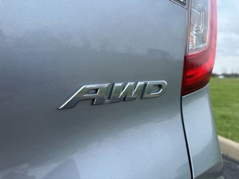 Used 2022 Honda Pilot EX-L image 4