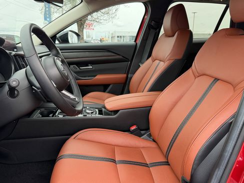 Certified 2025 MAZDA CX-50 AWD 2.5 Turbo w/ Premium Pkg image 10