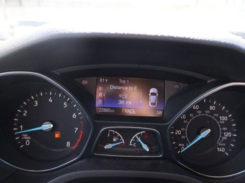 Used 2015 Ford Focus SE image 11