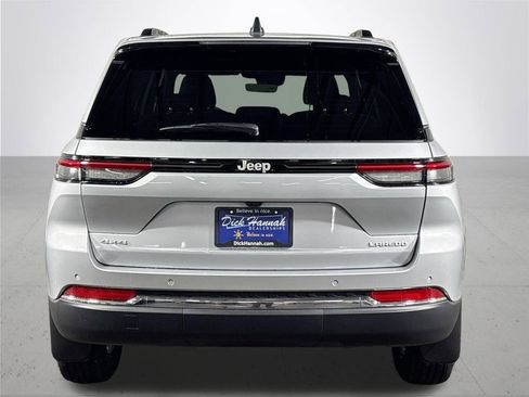 New 2025 Jeep Grand Cherokee Laredo w/ MOPAR Finishing Package image 7