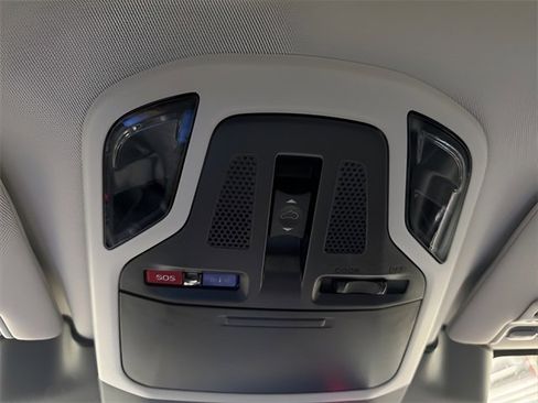 Used 2025 Subaru Outback Onyx Edition XT w/ Tech Package 2 image 26