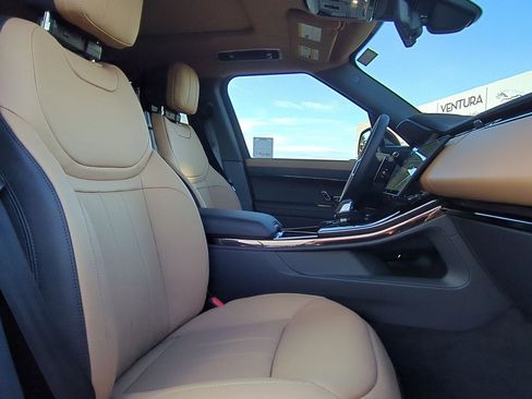 New 2026 Land Rover Range Rover Sport Dynamic SE image 26