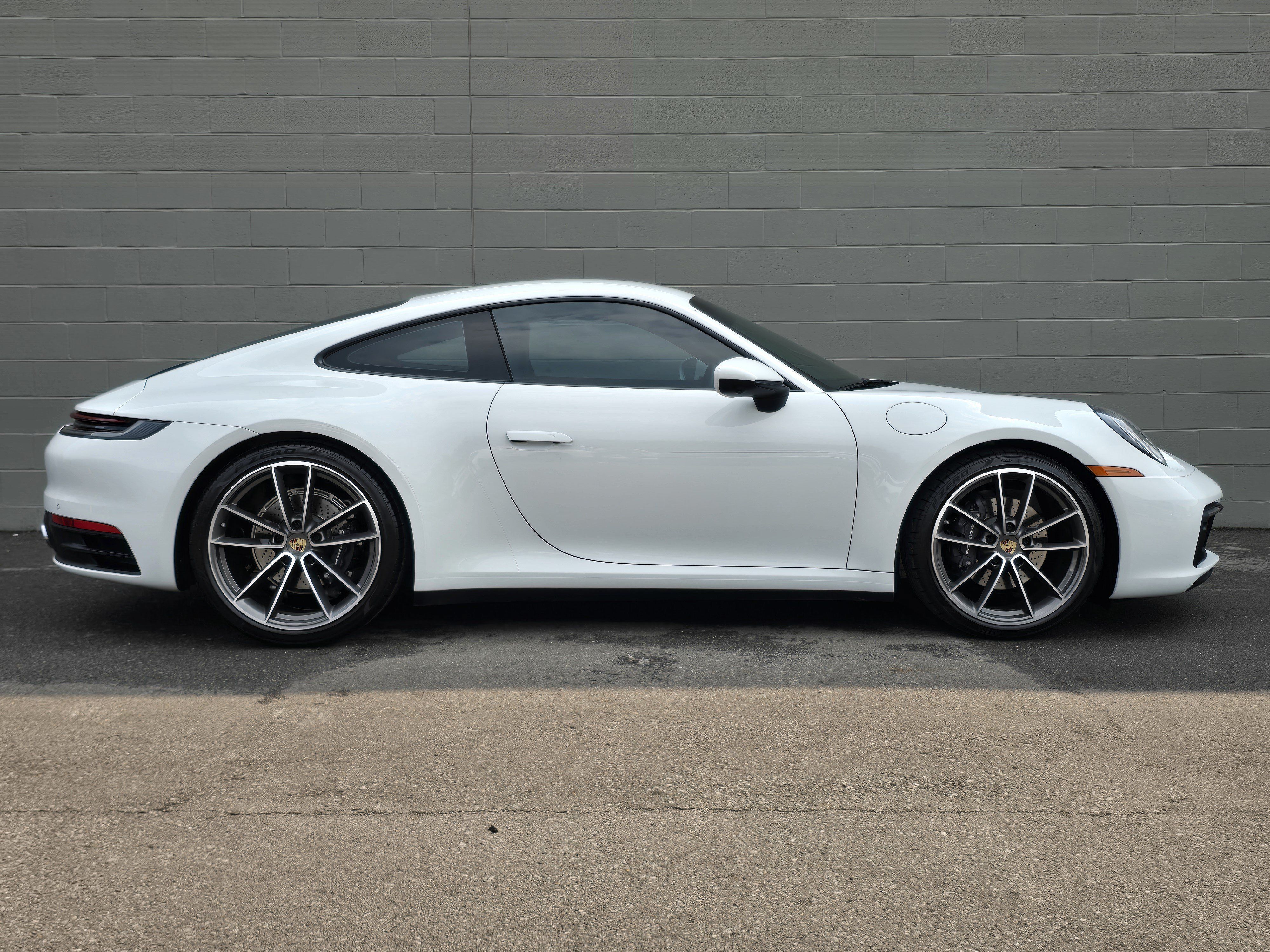 Certified 2024 Porsche 911 Carrera RWD image 15