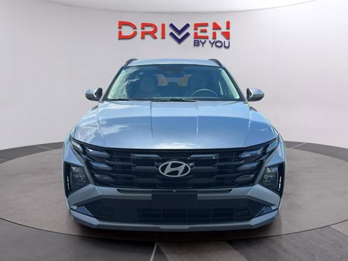 Used 2025 Hyundai Tucson SEL FWD image 5