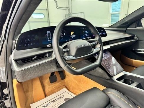 Used 2024 Lucid Air Touring AWD/4WD image 19
