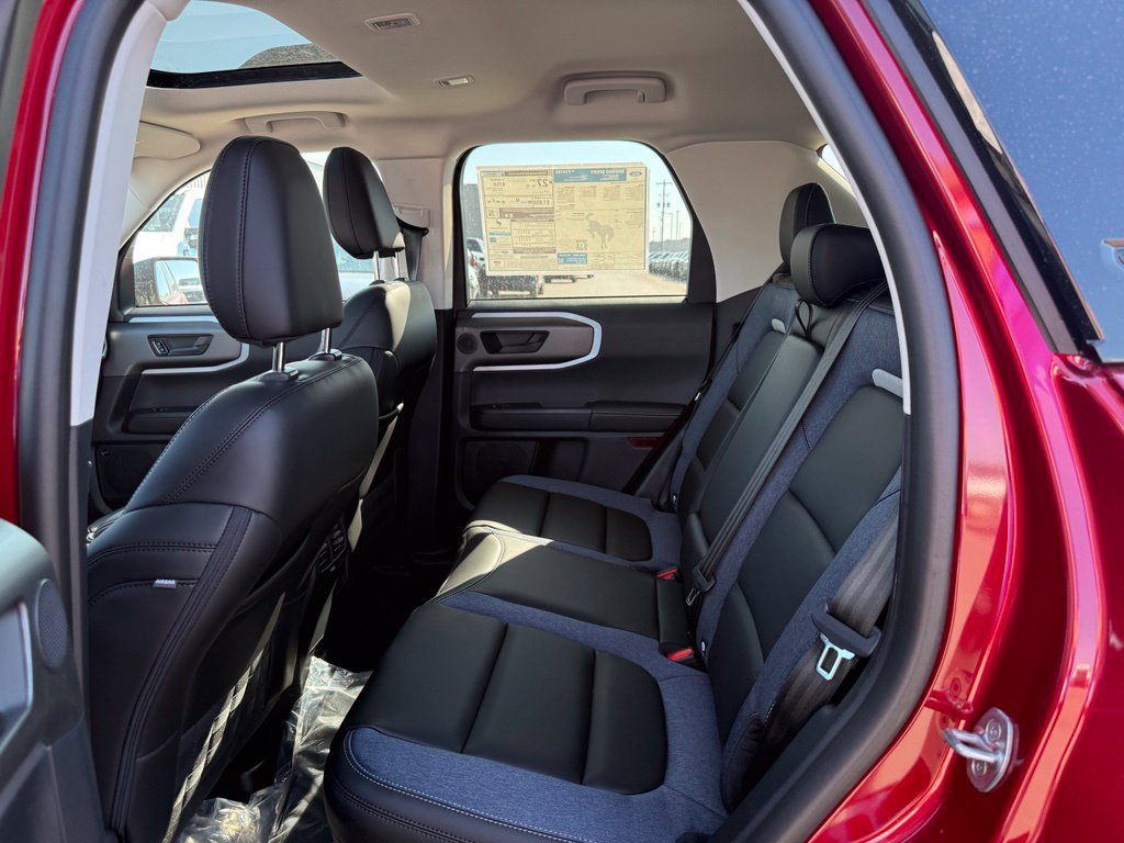 New 2026 Ford Bronco Sport Outer Banks w/ Outer Banks Tech Package+ AWD/4WD image 11