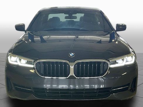 Used 2023 BMW 530i w/ Convenience Package RWD image 3