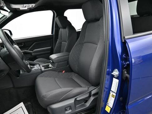 Used 2025 Toyota Tacoma SR5 RWD image 10