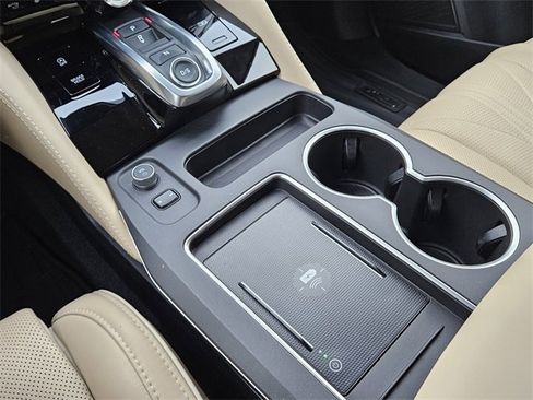 Certified 2025 Acura MDX w/ Advance Package image 11