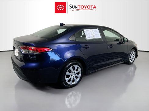Used 2023 Toyota Corolla LE image 4