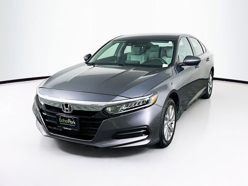 Used 2018 Honda Accord LX image 3