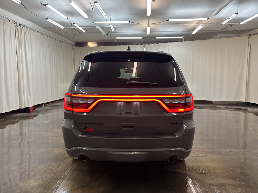 Used 2025 Dodge Durango R/T w/ Blacktop Package AWD/4WD image 8