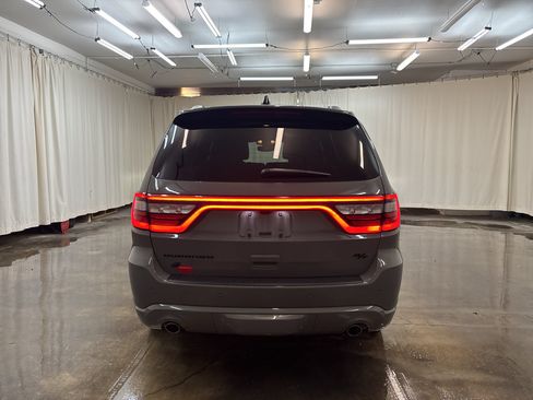 Used 2025 Dodge Durango R/T w/ Blacktop Package AWD/4WD image 8