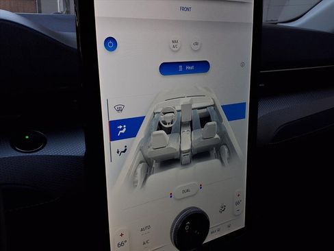 Used 2023 Ford Mustang Mach-E Select image 9