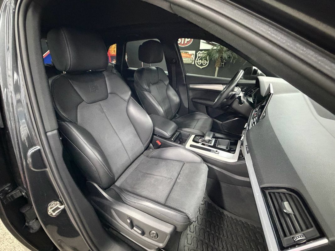Used 2021 Audi SQ5 Premium Plus w/ Premium Plus Package AWD/4WD image 21