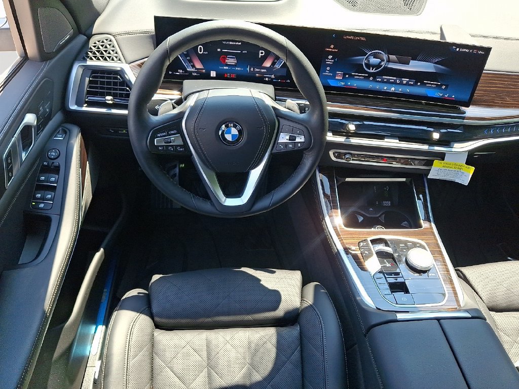Certified 2026 BMW X5 xDrive40i w/ Climate Comfort Package AWD/4WD image 12
