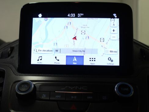 Used 2020 Ford Transit Connect XLT image 12