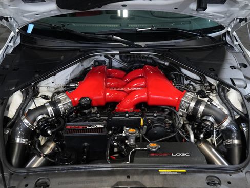 Used 2016 Nissan GT-R NISMO AWD/4WD image 45