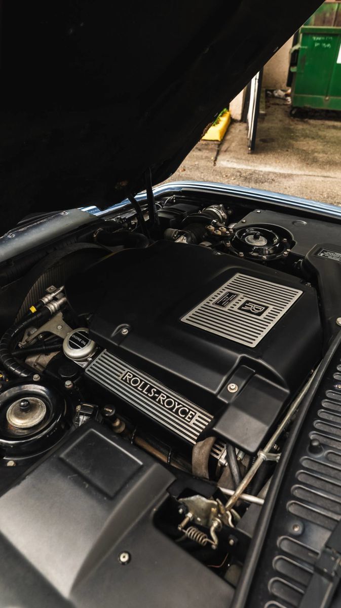 Used 2000 Rolls-Royce Corniche RWD image 29