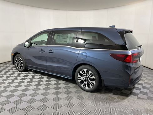 New 2026 Honda Odyssey Elite image 2