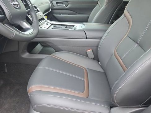 New 2025 Nissan Armada SL w/ Captain's Chari Seat Package image 25