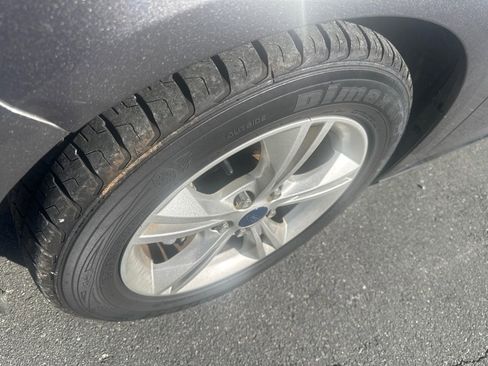 Used 2014 Ford Focus SE image 9