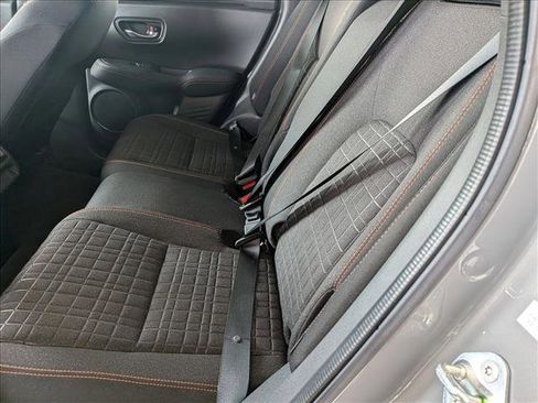Used 2023 Honda HR-V Sport image 17