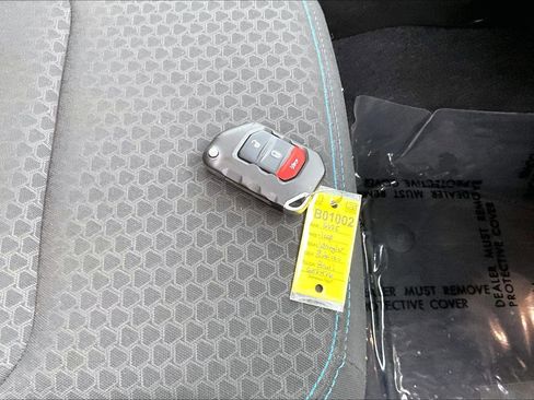 Used 2025 Jeep Wrangler Unlimited Rubicon 4xe image 12