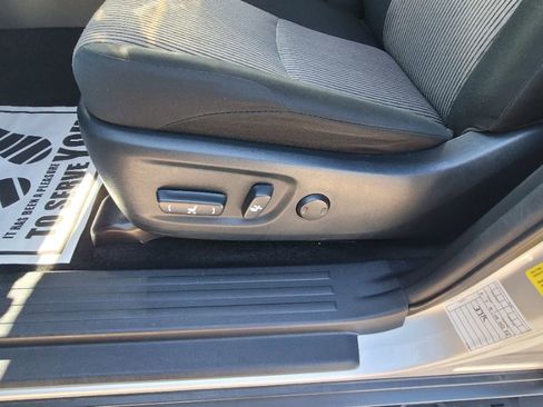 Used 2024 Toyota 4Runner SR5 image 22