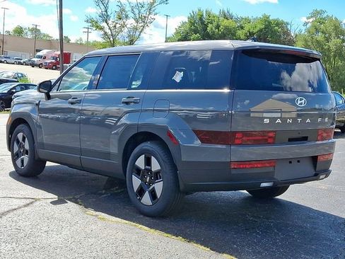 New 2026 Hyundai Santa Fe SE image 3