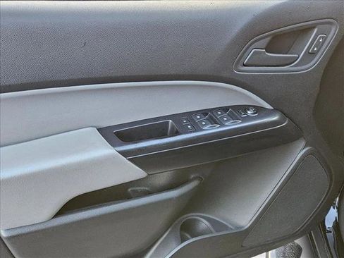 Used 2019 Chevrolet Colorado W/T w/ WT Convenience Package image 6