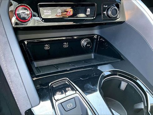 New 2026 Audi SQ5 Premium Plus AWD/4WD image 29