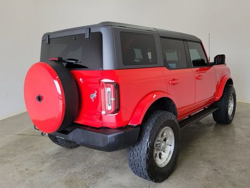 Used 2024 Ford Bronco Outer Banks AWD/4WD image 5