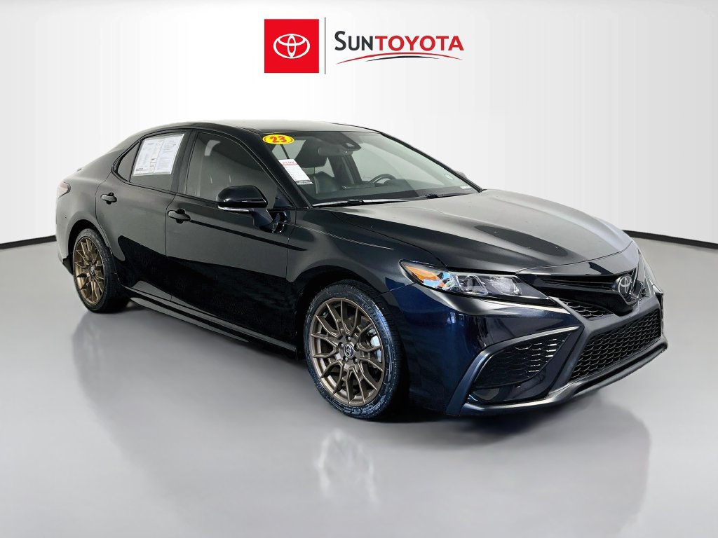 Used 2023 Toyota Camry SE w/ Convenience Package FWD image 1