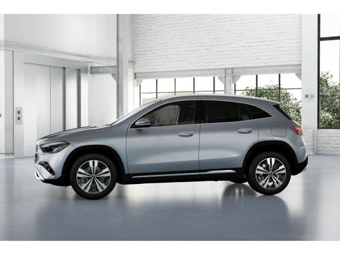 New 2026 Mercedes-Benz GLA 250 image 34