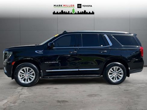 Used 2023 GMC Yukon SLT w/ Max Trailering Package AWD/4WD image 2