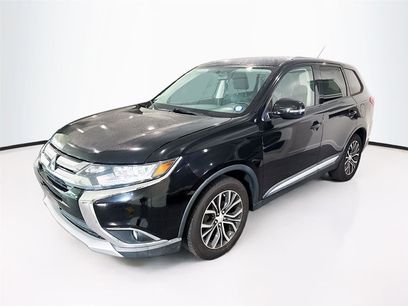 Used 2016 Mitsubishi Outlander SE