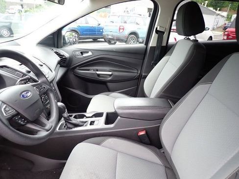 Used 2017 Ford Escape SE AWD/4WD image 11