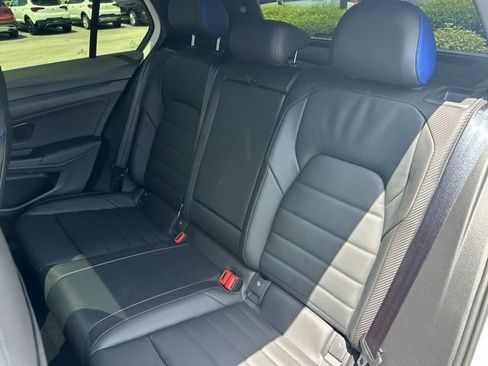 Certified 2025 Volkswagen Golf R Black Edition AWD/4WD image 32