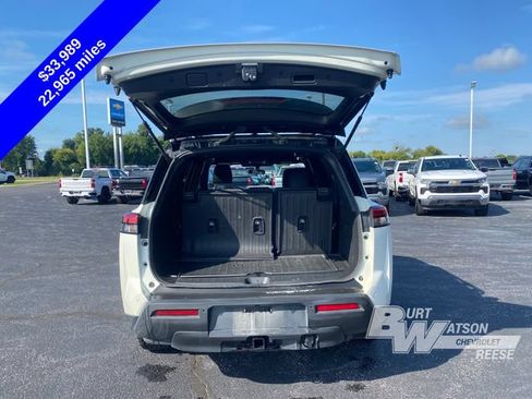 Used 2024 Nissan Pathfinder Rock Creek AWD/4WD image 16