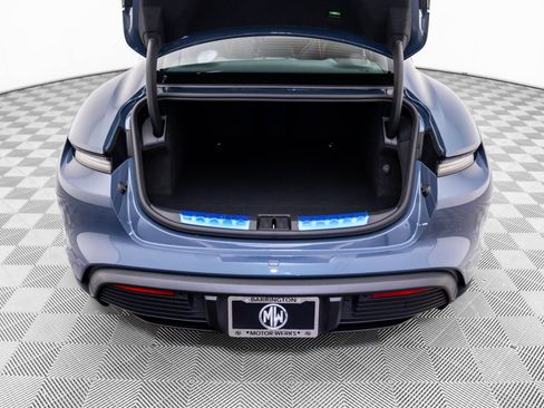 New 2026 Porsche Taycan image 29