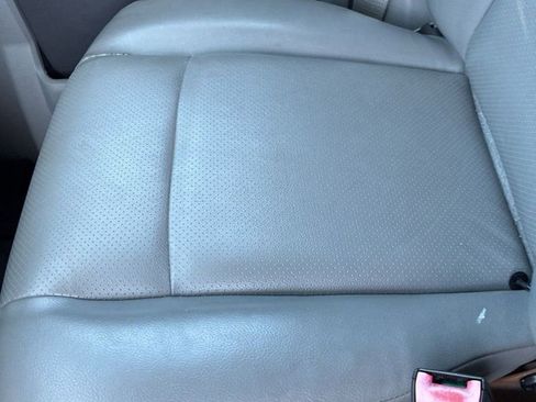 Used 2011 Ford E-350 and Econoline 350 Extended Super Duty w/ PWR Group image 28