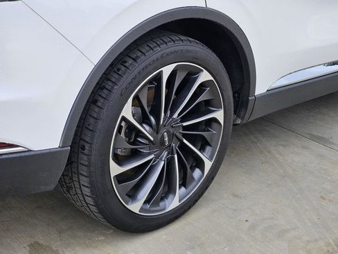 Used 2023 Lincoln Aviator Reserve w/ Equipment Group 201A RWD image 39