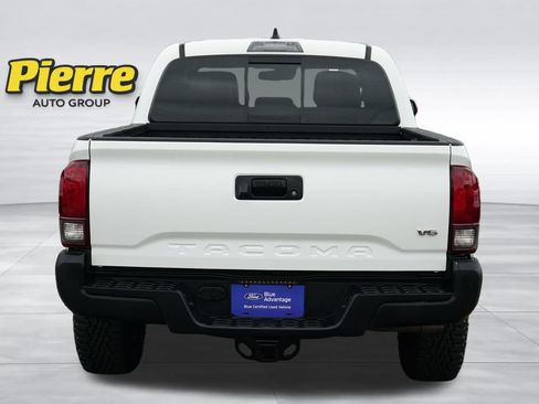 Used 2021 Toyota Tacoma TRD Off-Road AWD/4WD image 6