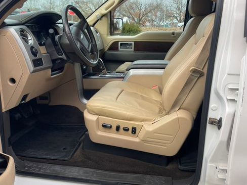 Used 2012 Ford F150 Lariat w/ Lariat Chrome Pkg image 23