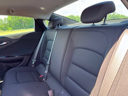 Used 2024 Chevrolet Malibu LS FWD image 22