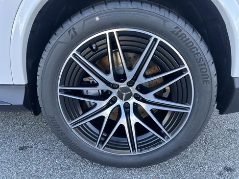 New 2025 Mercedes-Benz GLC 43 AMG 4MATIC image 14