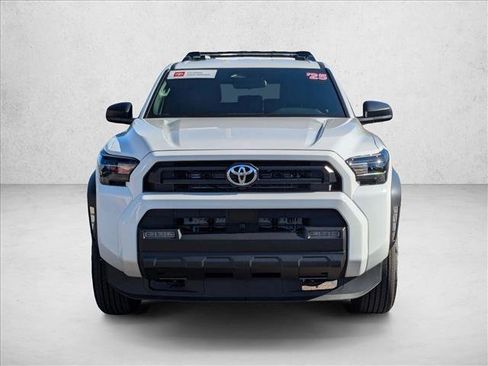 Certified 2025 Toyota 4Runner SR5 image 2