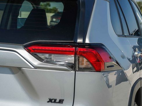 Used 2024 Toyota RAV4 XLE Premium FWD image 8